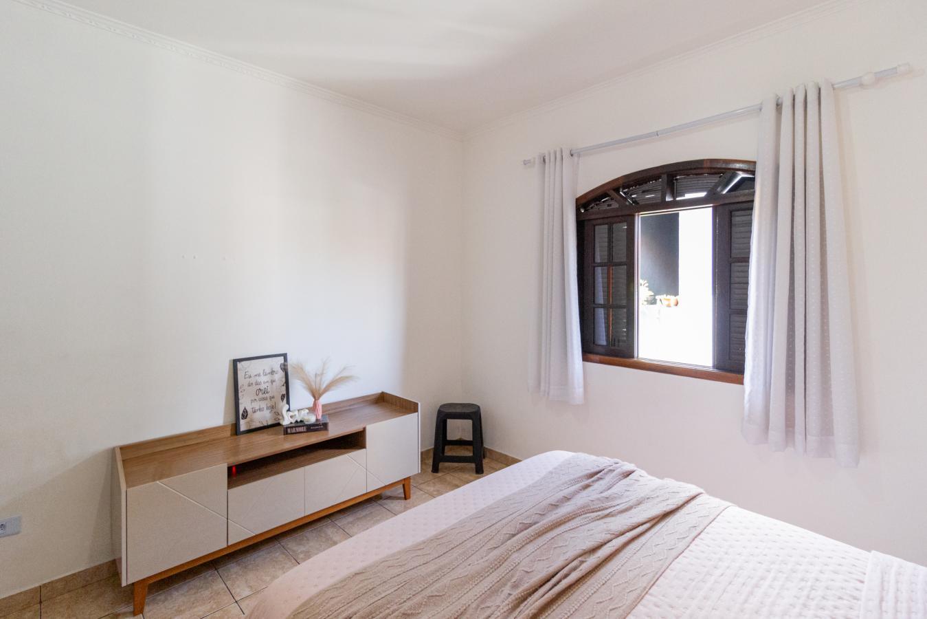 Imagem Casa com 3 Quartos à Venda, 180 m² em Remédios - Osasco