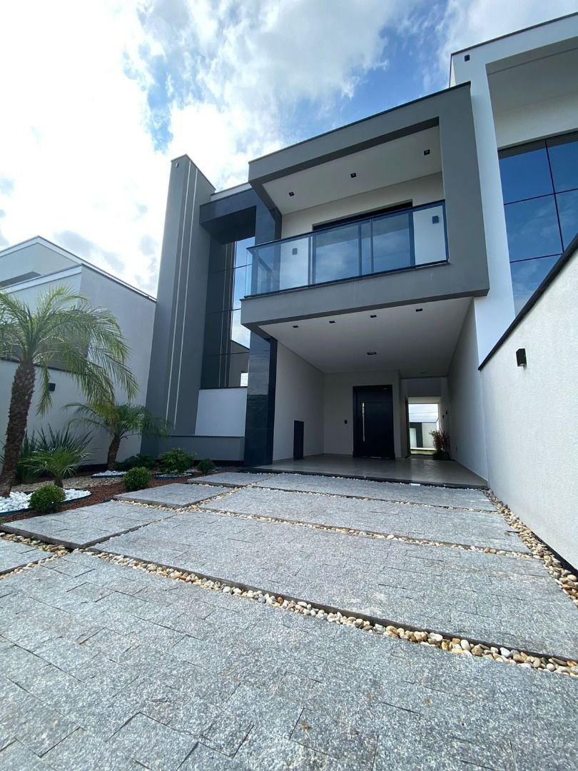 Sobrado com 3 Quartos à Venda, 90 m²em Areias - Tijucas