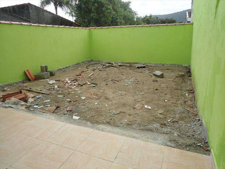 Imagem Casa com 2 Quartos à Venda, 50 m² em Santa Terezinha - Itanhaém Imagem Casa com 2 Quartos à Venda, 50 m² em Santa Terezinha - Itanhaém