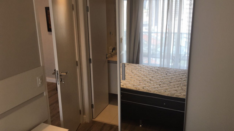 Imagem Apartamento com 1 Quarto para Alugar,  em Vila Gertrudes - São Paulo