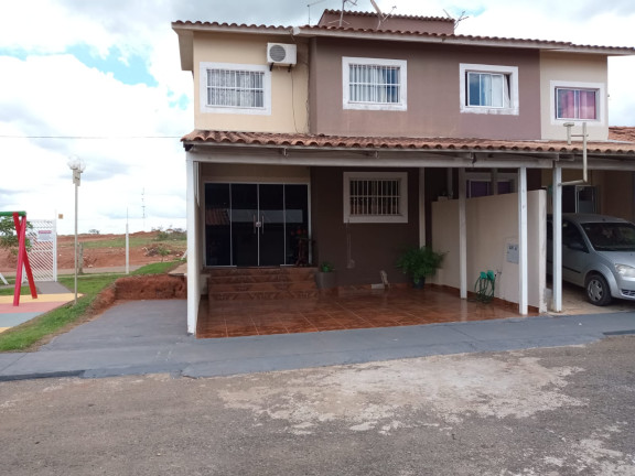 Sobrado com 3 Quartos à Venda, 120 m² em Residencial Jardins do Cerrado 7 - Goiânia