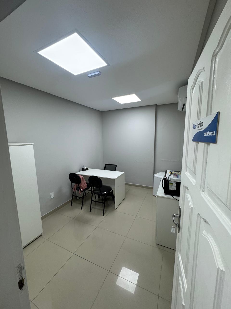 Imagem Sala Comercial para Alugar, 300 m² em Nossa Senhora das Graças - Manaus Imagem Sala Comercial para Alugar, 300 m² em Nossa Senhora das Graças - Manaus