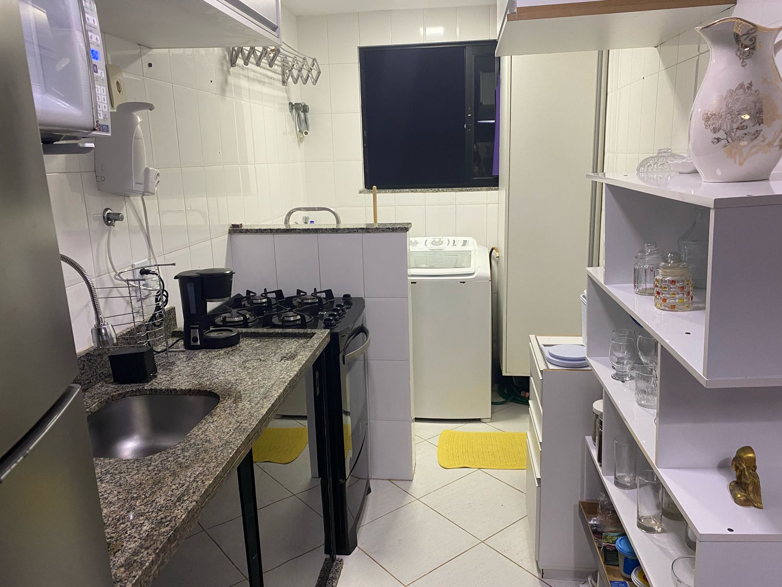 Imagem Apartamento com 1 Quarto à Venda, 48 m² em Pitangueiras - Lauro de Freitas