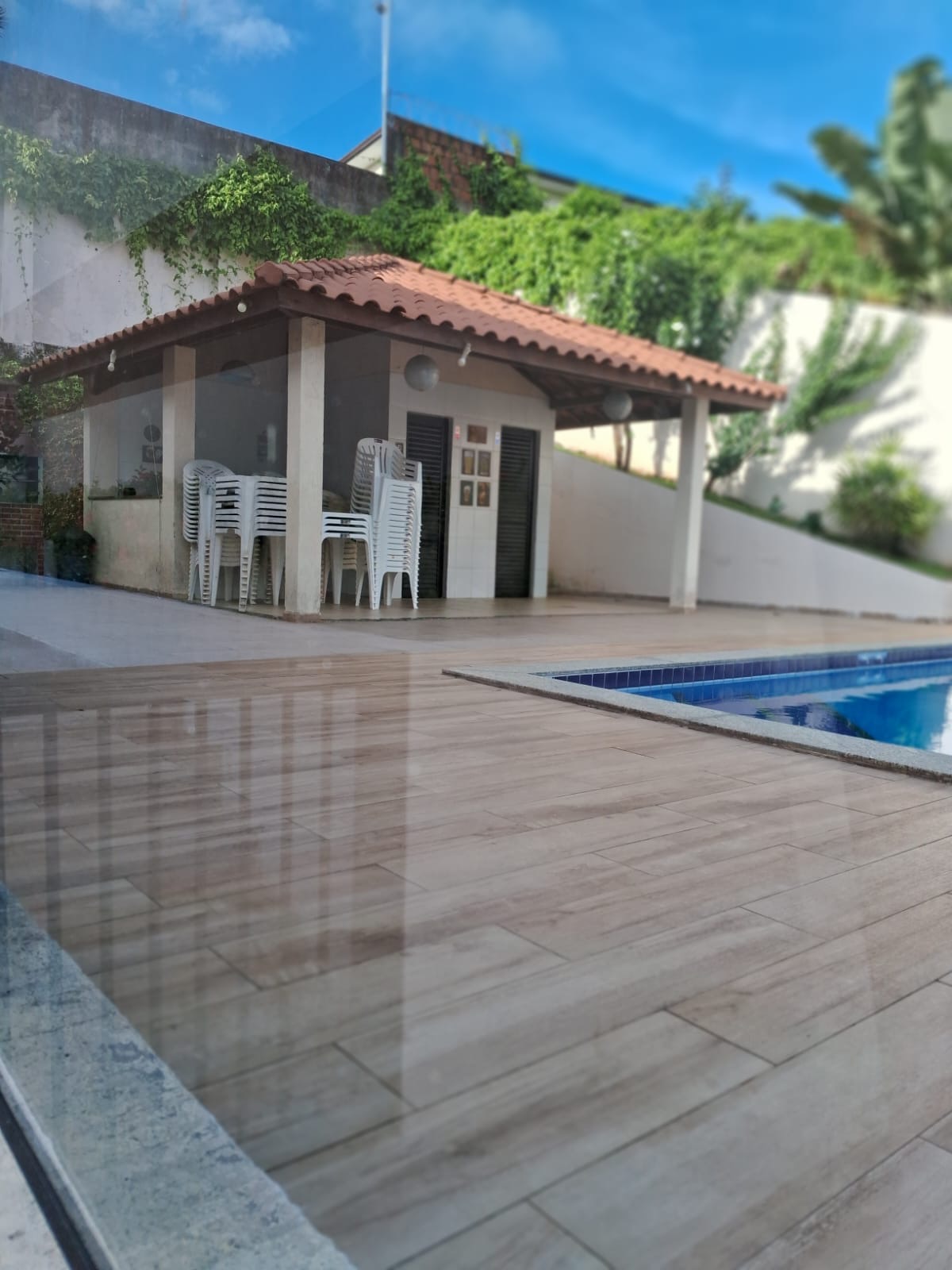 Imagem Casa de Condomínio com 4 Quartos para Alugar, 165 m²em Pituaçu - Salvador Imagem Casa de Condomínio com 4 Quartos para Alugar, 165 m²em Pituaçu - Salvador