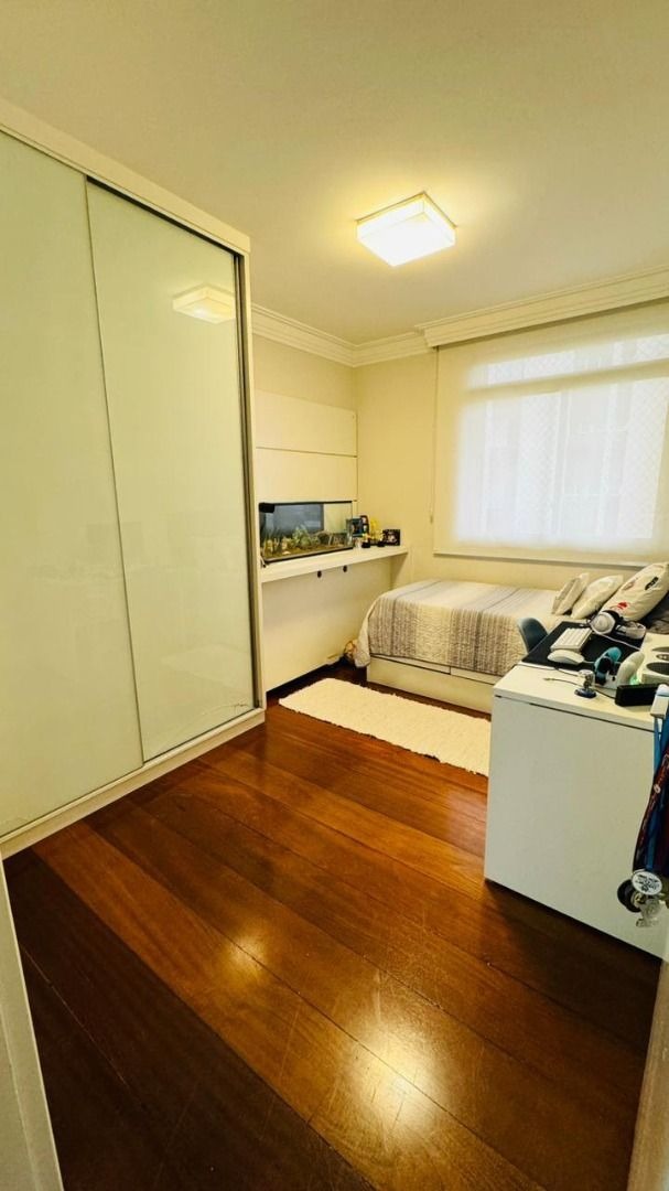 Imagem Apartamento com 3 Quartos à Venda, 157 m² em Vila Assunção - Santo André