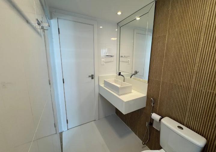 Imagem Casa de Condomínio com 2 Quartos à Venda, 68 m² em Alphaville I - Salvador