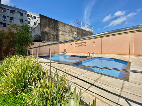 Imagem Apartamento com 4 Quartos à Venda, 145 m² em São Brás - Belém Imagem Apartamento com 4 Quartos à Venda, 145 m² em São Brás - Belém