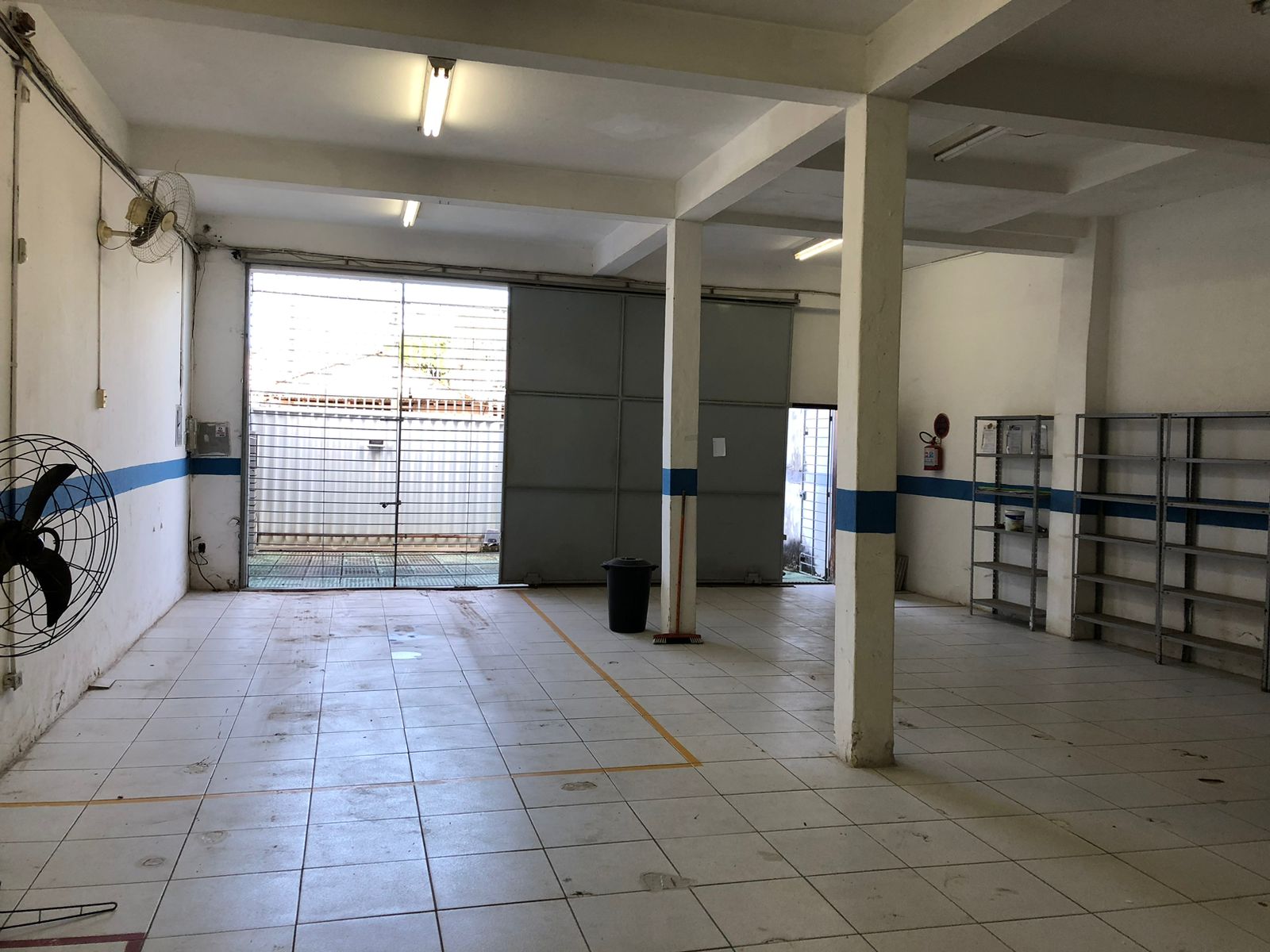 Imagem Galpão para Alugar, 300 m² em Afogados - Recife Imagem Galpão para Alugar, 300 m² em Afogados - Recife