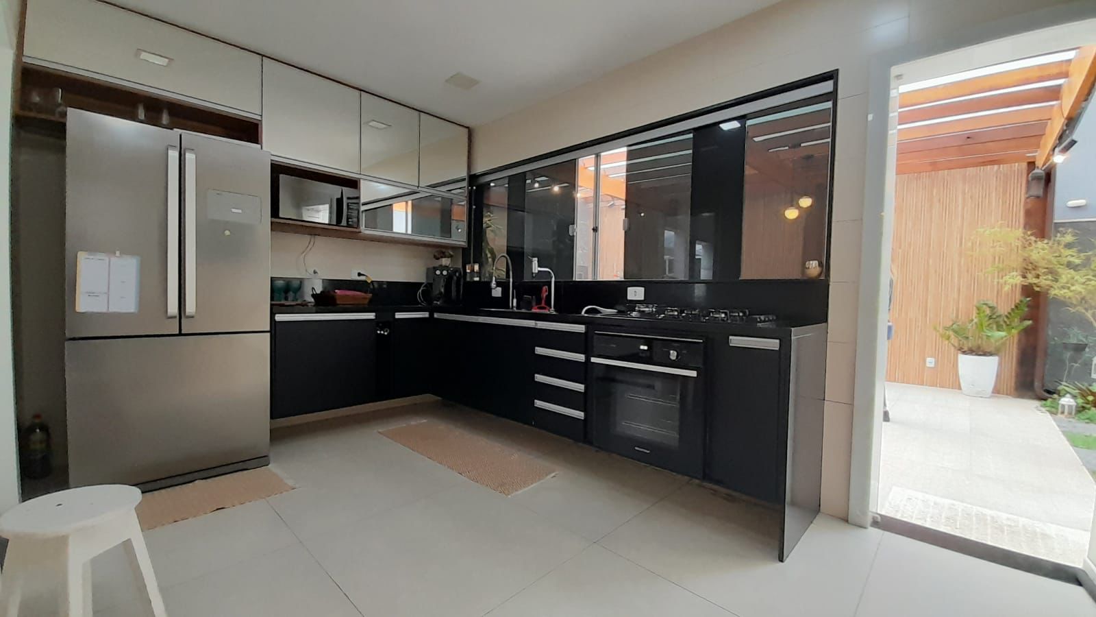 Imagem Casa de Condomínio com 3 Quartos à Venda, 340 m²em Recreio dos Bandeirantes - Rio de Janeiro