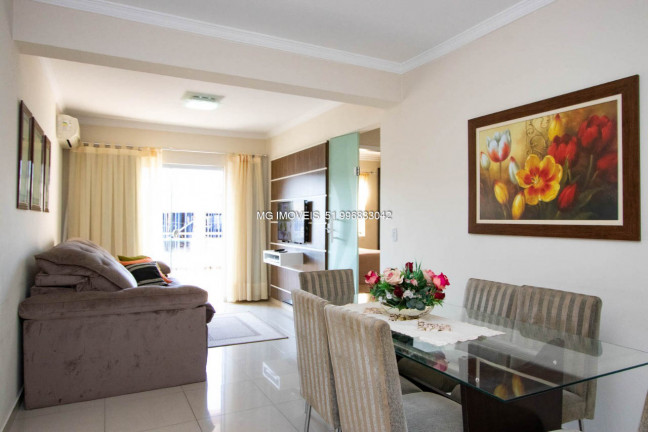 Imagem Apartamento com 2 Quartos à Venda, 69 m² em Centro - Balneário Camboriú