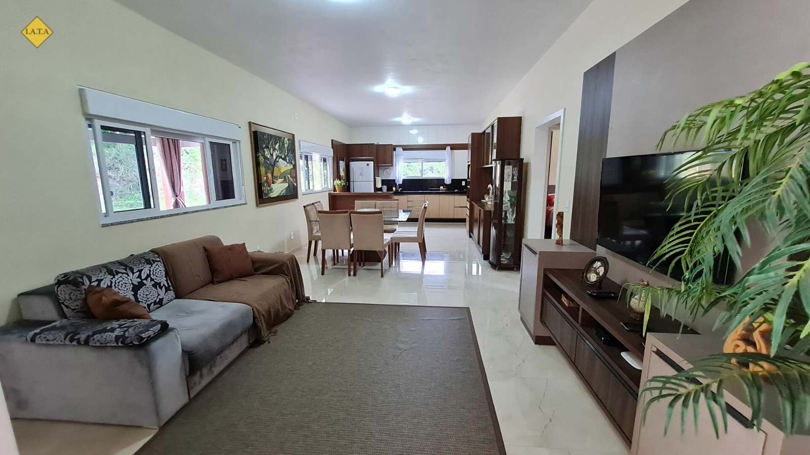 Imagem Chácara com 2 Quartos à Venda, 20.000 m² em Capivaras Alta - Grão Pará Imagem Chácara com 2 Quartos à Venda, 20.000 m² em Capivaras Alta - Grão Pará
