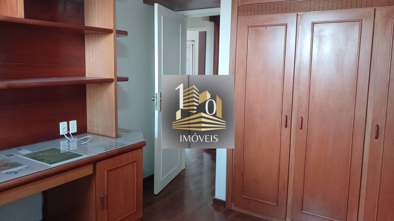 Imagem Apartamento com 4 Quartos à Venda, 186 m²em Centro - Limeira