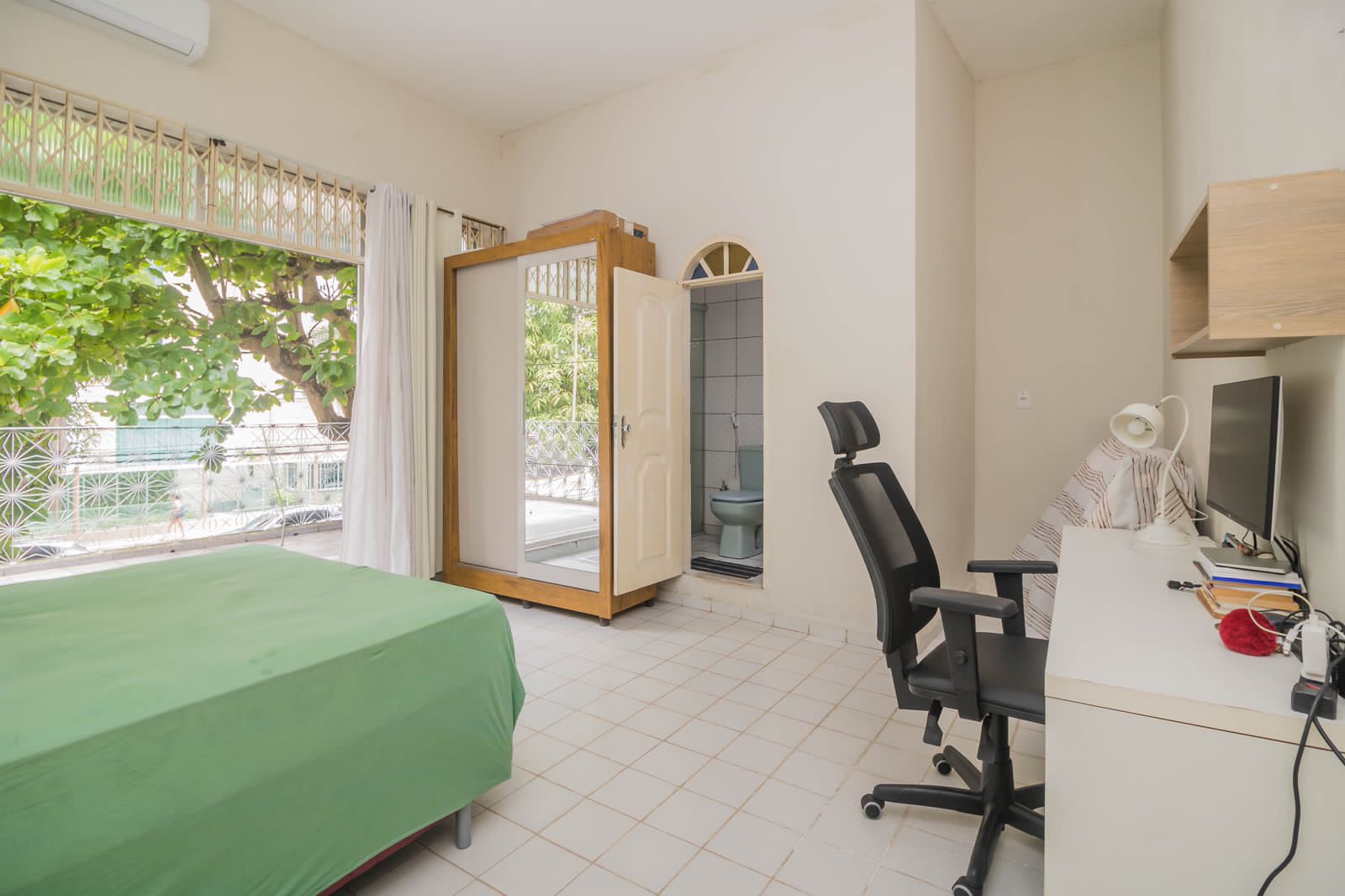 Imagem Casa com 5 Quartos à Venda, 270 m²em São Brás - Belém