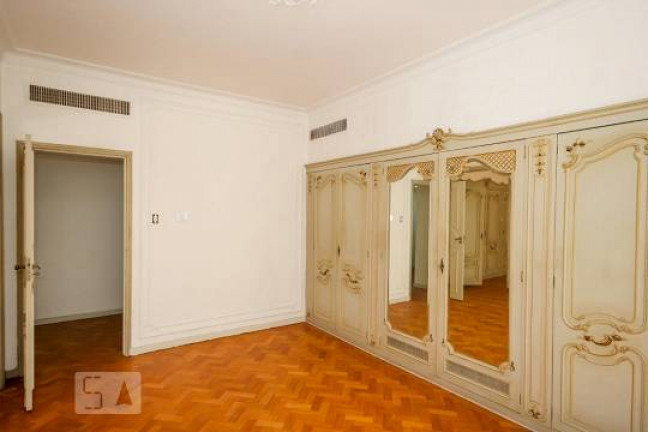 Imagem Apartamento com 4 Quartos à Venda, 300 m² em Copacabana - Rio de Janeiro