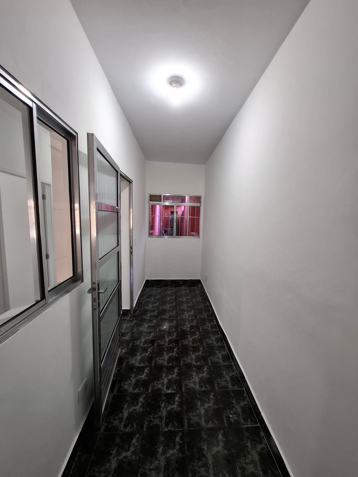 Imagem Casa com 2 Quartos para Alugar, em Jardim Souza - São Paulo Imagem Casa com 2 Quartos para Alugar, em Jardim Souza - São Paulo