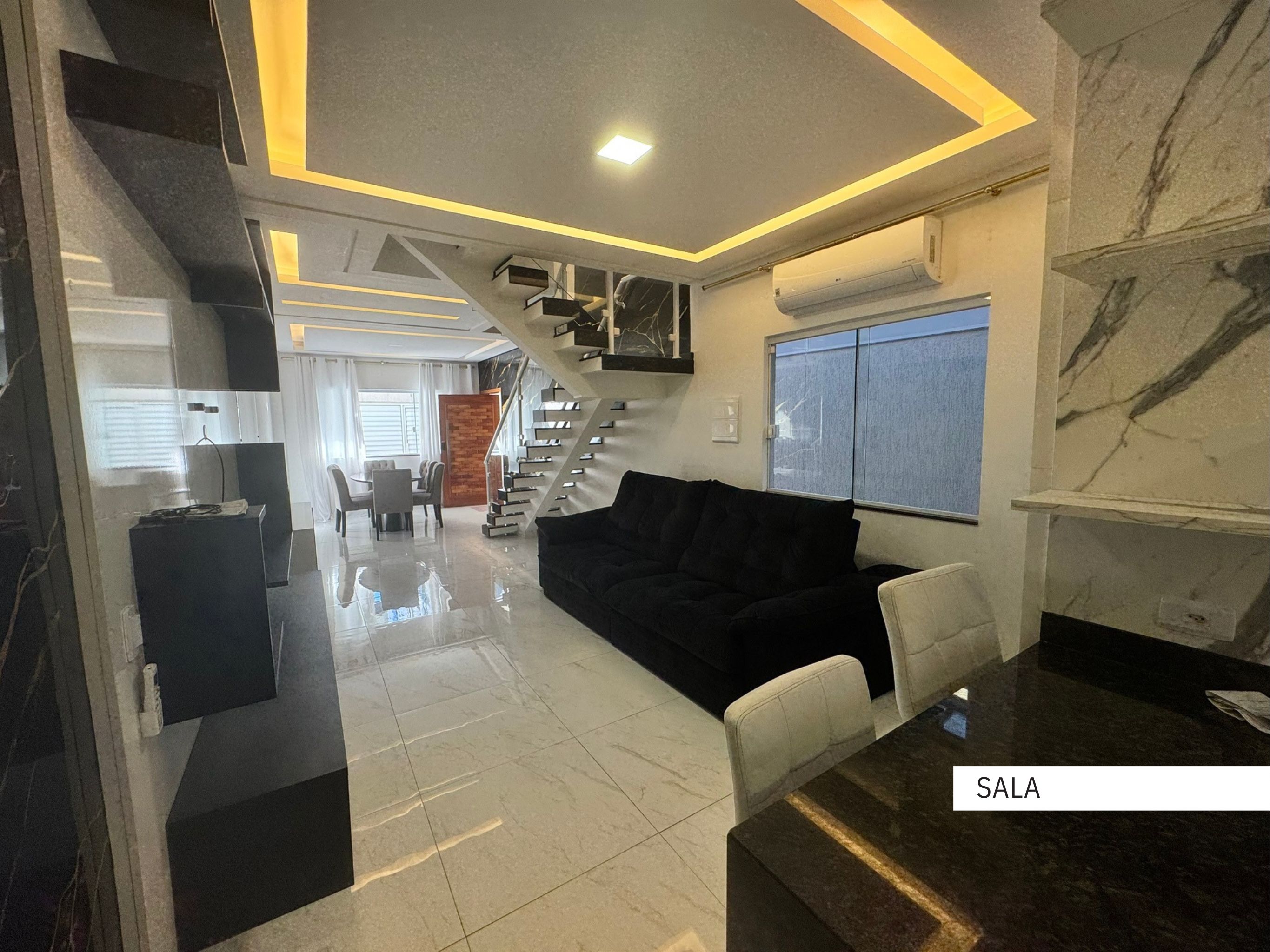 Imagem Sobrado com 3 Quartos à Venda, 150 m² em Ocian - Praia Grande Imagem Sobrado com 3 Quartos à Venda, 150 m² em Ocian - Praia Grande