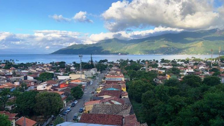 Terreno à Venda, 1.896 m² em Pontal da Cruz - São Sebastião