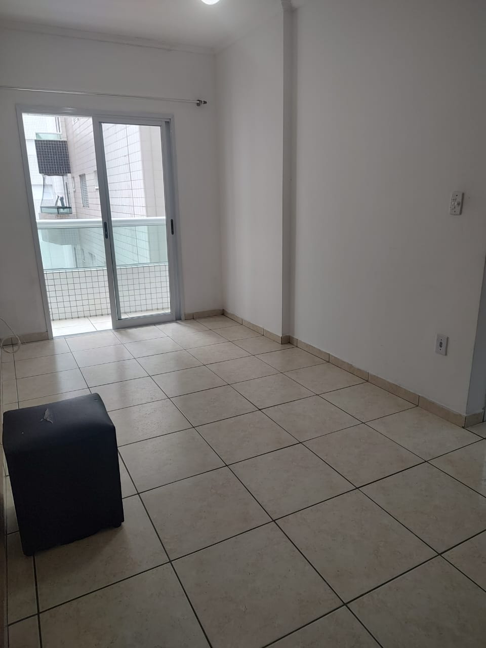 Imagem Apartamento com 2 Quartos à Venda, 75 m² em Ocian - Praia Grande