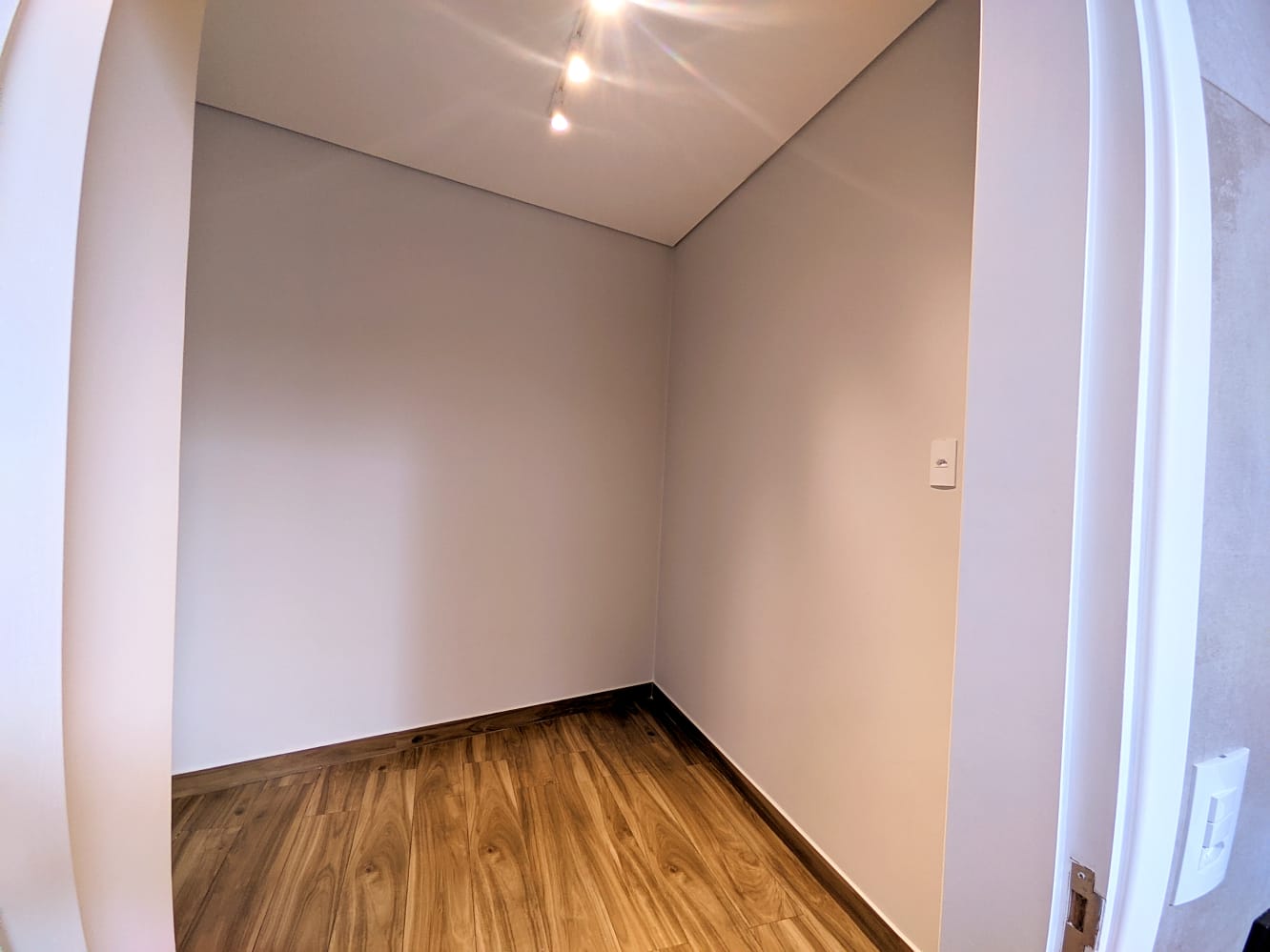 Imagem Casa com 3 Quartos à Venda, 139 m²em Parque Santa Cândida - Araras