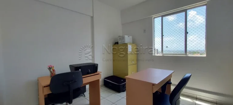 Imagem Apartamento com 2 Quartos à Venda, 61 m² em Espinheiro - Recife