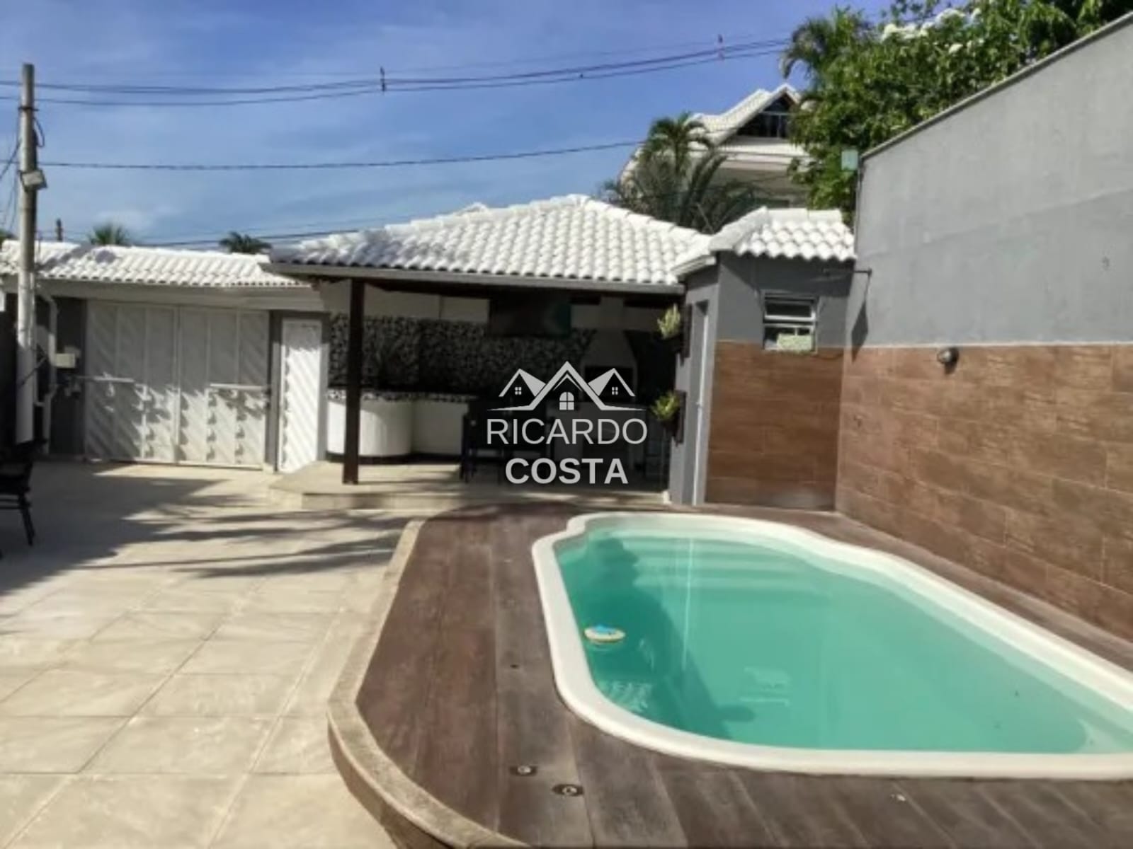 Imagem Casa de Condomínio com 4 Quartos à Venda ou Locação, 168 m² em Jacarepaguá - Rio de Janeiro Imagem Casa de Condomínio com 4 Quartos à Venda ou Locação, 168 m² em Jacarepaguá - Rio de Janeiro