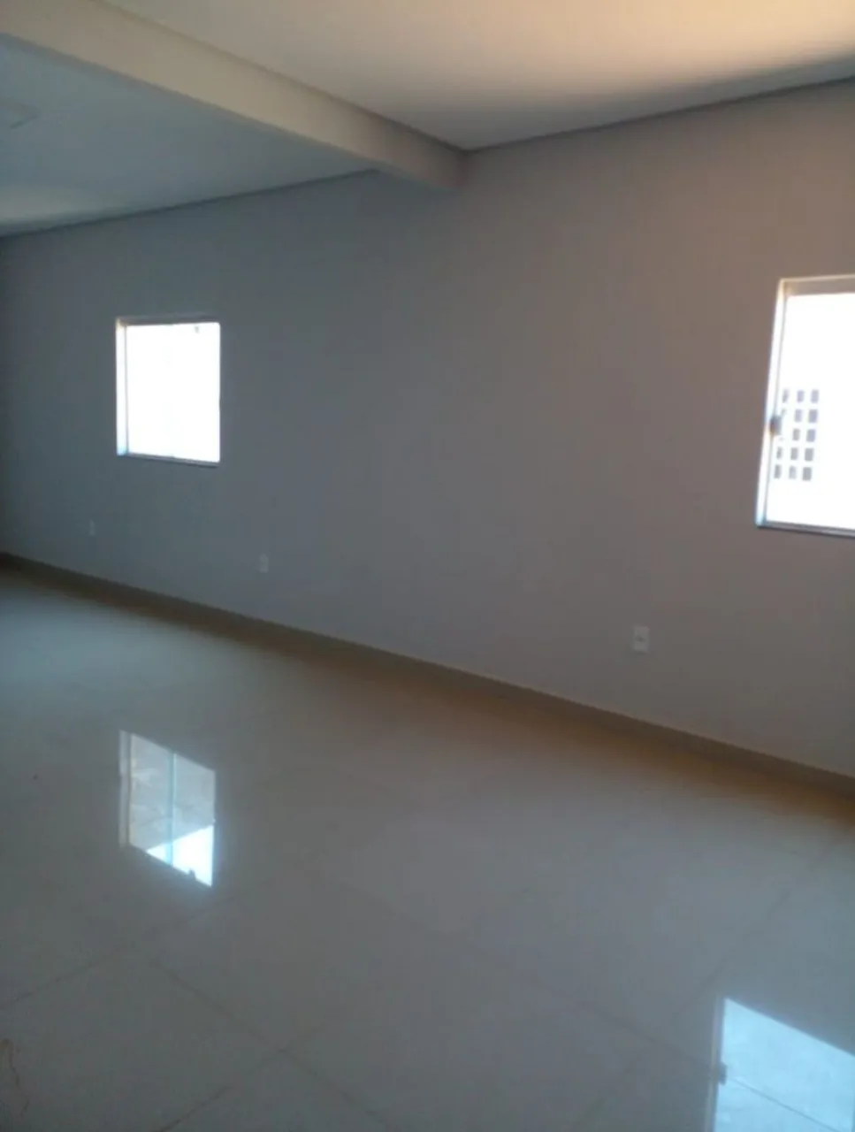 Imagem Sala Comercial para Alugar, 42 m² em Condomínio Residencial Santa Maria (Santa Maria) - Brasília Imagem Sala Comercial para Alugar, 42 m² em Condomínio Residencial Santa Maria (Santa Maria) - Brasília
