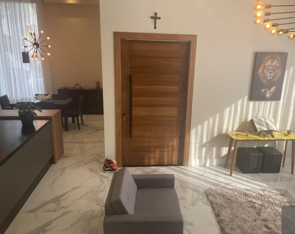 Imagem Casa com 3 Quartos à Venda, 270 m²em Parque Residencial Itapeti - Mogi das Cruzes