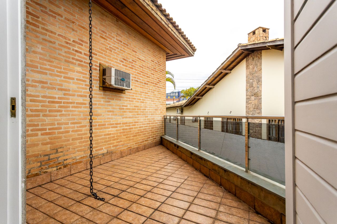 Imagem Casa de Condomínio com 4 Quartos à Venda ou Locação, 750 m² em Tamboré - Santana de Parnaíba