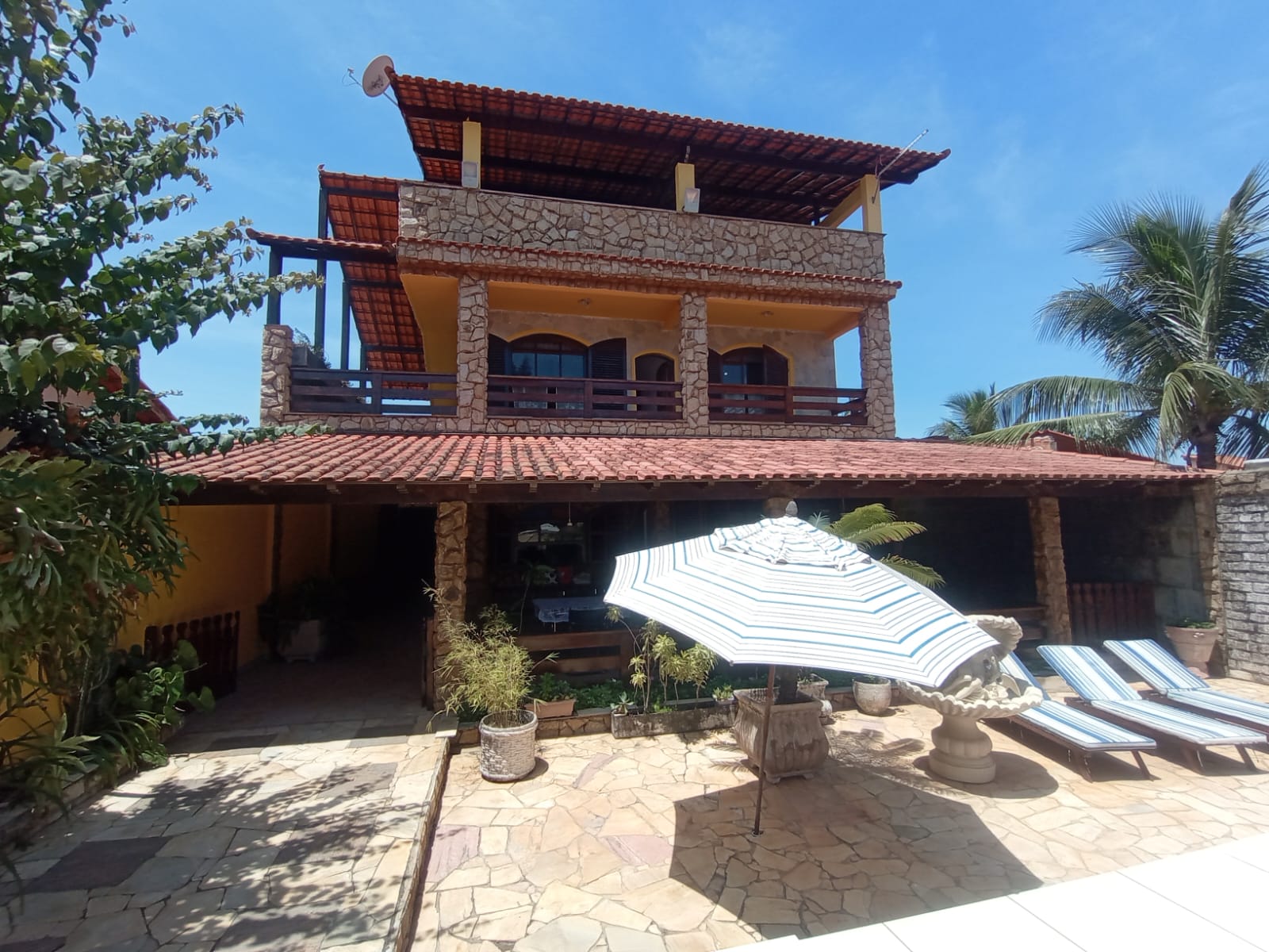 Imagem Casa com 4 Quartos à Venda, 402 m² em Jardim Atlântico Central (Itaipuaçu) - Maricá
