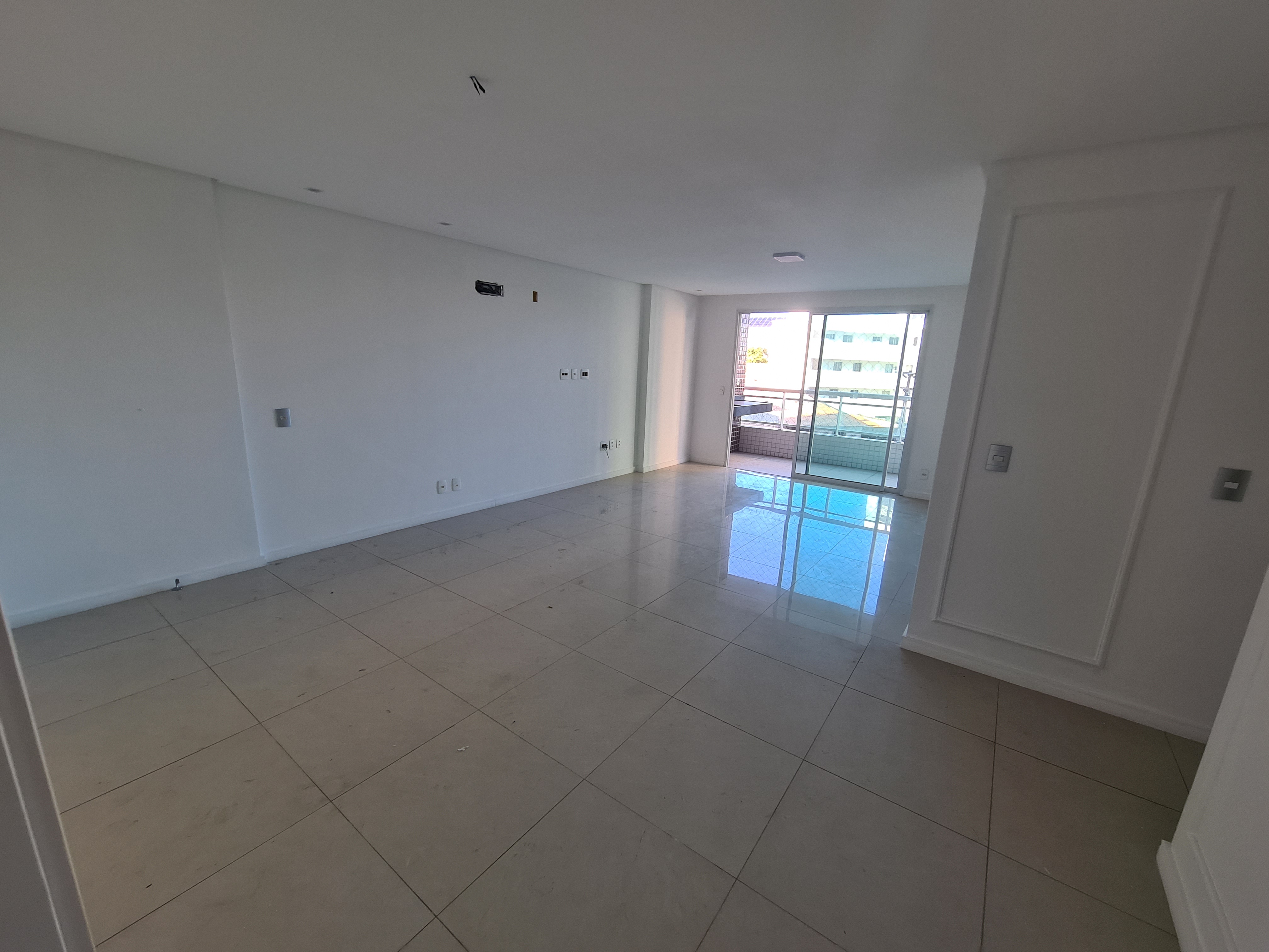 Imagem Apartamento com 3 Quartos à Venda, 146 m²em Guararapes - Fortaleza