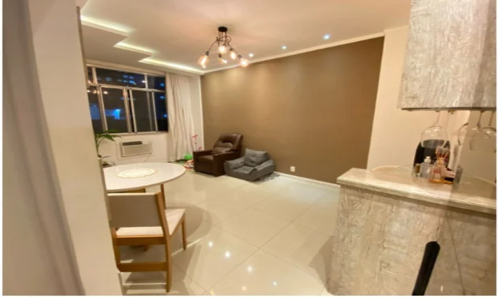 Imagem Apartamento com 2 Quartos à Venda, 70 m² em Icaraí - Niterói