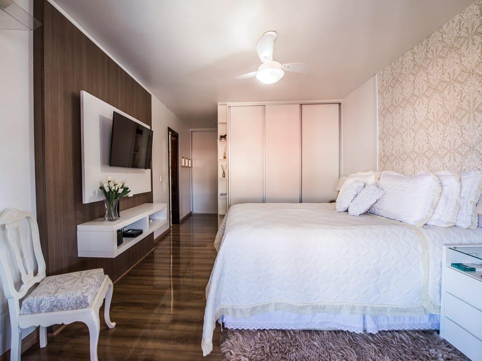 Imagem Casa com 4 Quartos à Venda, 650 m²em Camboinhas - Niterói Imagem Casa com 4 Quartos à Venda, 650 m²em Camboinhas - Niterói