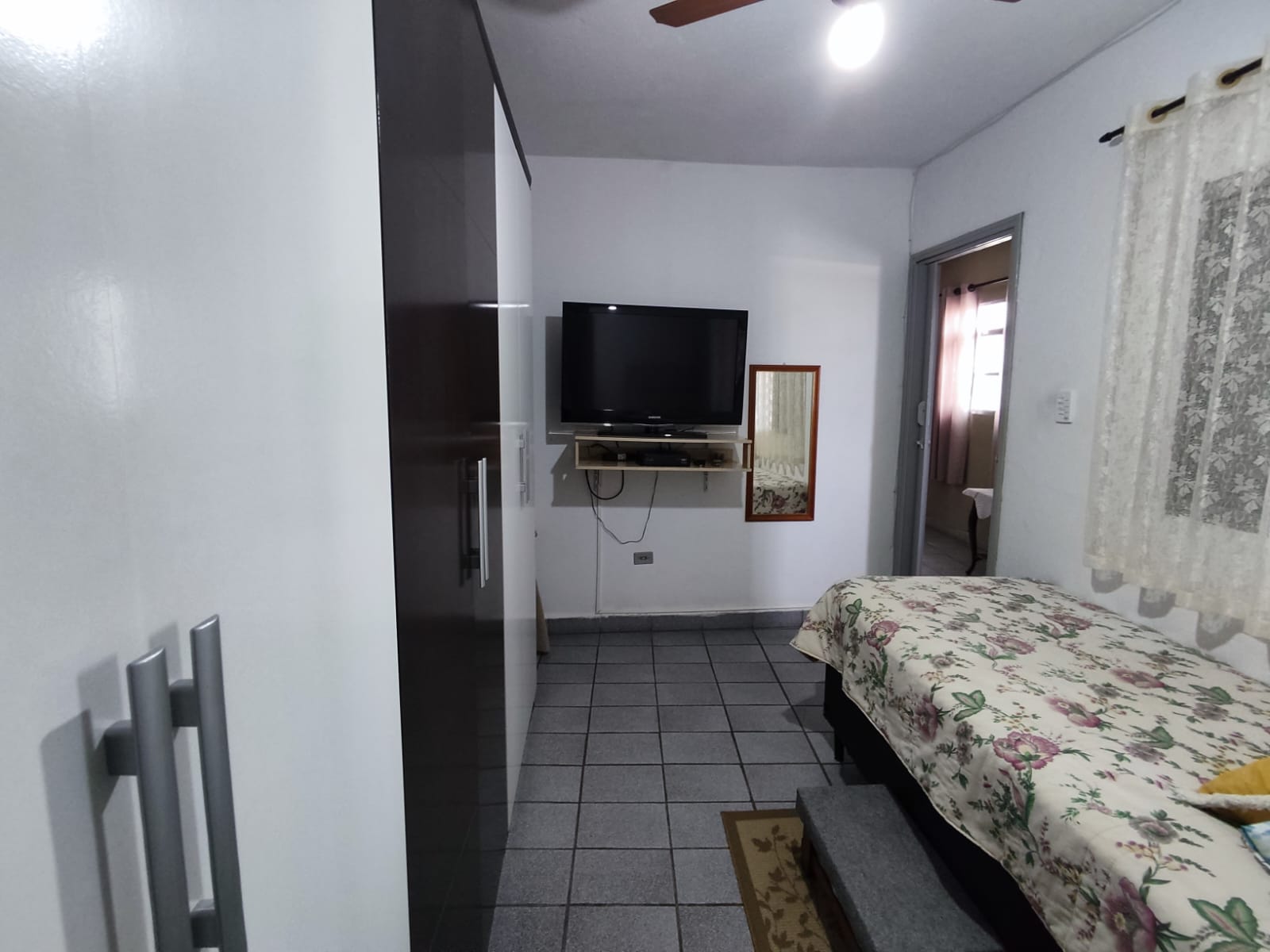Imagem Casa com 2 Quartos à Venda, 161 m²em Guilhermina - Praia Grande