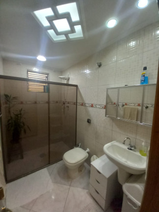 Imagem Casa com 3 Quartos à Venda, 90 m² em Parque Císper - São Paulo