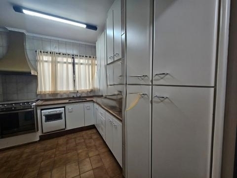 Imagem Casa com 3 Quartos à Venda, 201 m² em Parque Taquaral - Campinas Imagem Casa com 3 Quartos à Venda, 201 m² em Parque Taquaral - Campinas