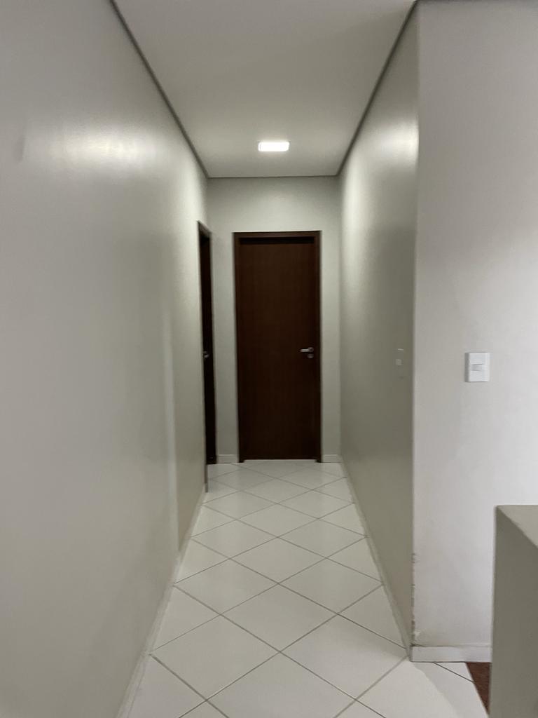 Imagem Casa de Condomínio com 3 Quartos à Venda, 250 m²em Flores - Manaus
