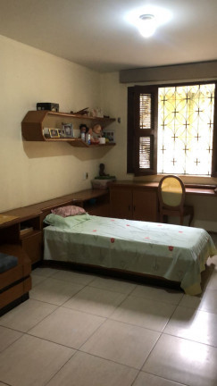 Imagem Casa com 3 Quartos à Venda, 584 m² em Varjota - Fortaleza