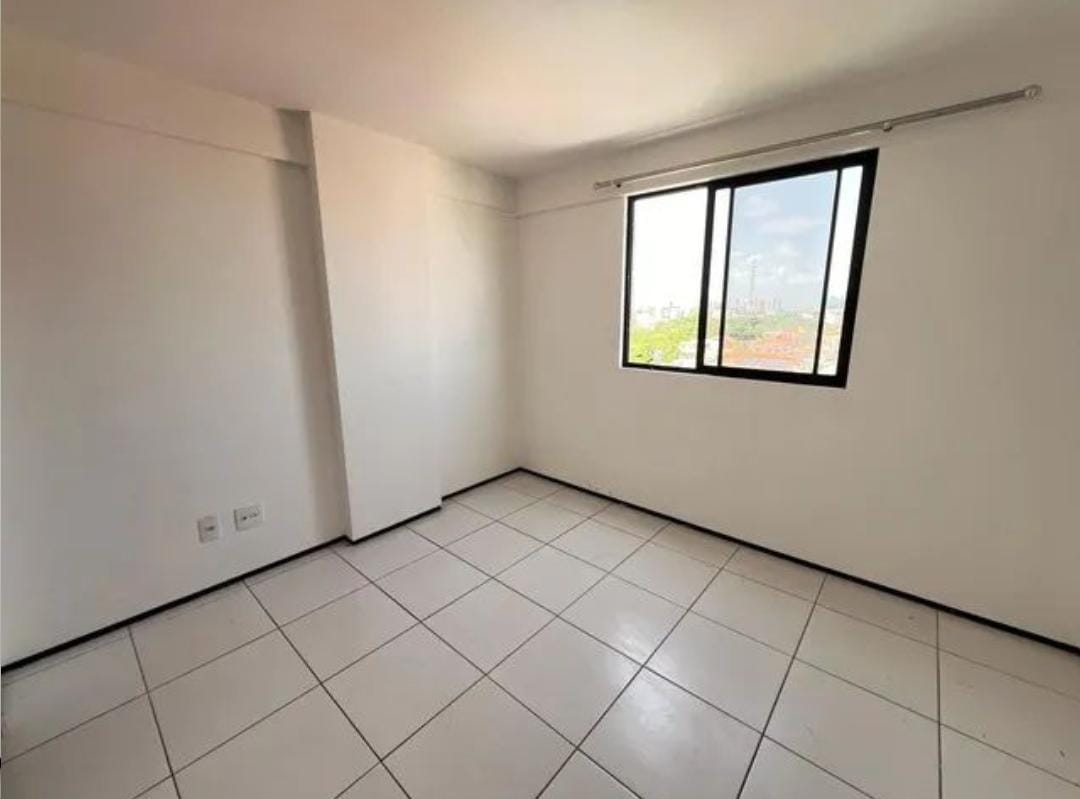 Imagem Apartamento com 2 Quartos à Venda, 58 m²em Renascença - São Luís
