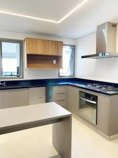 Imagem Apartamento com 3 Quartos à Venda, 195 m²em Campo Belo - São Paulo