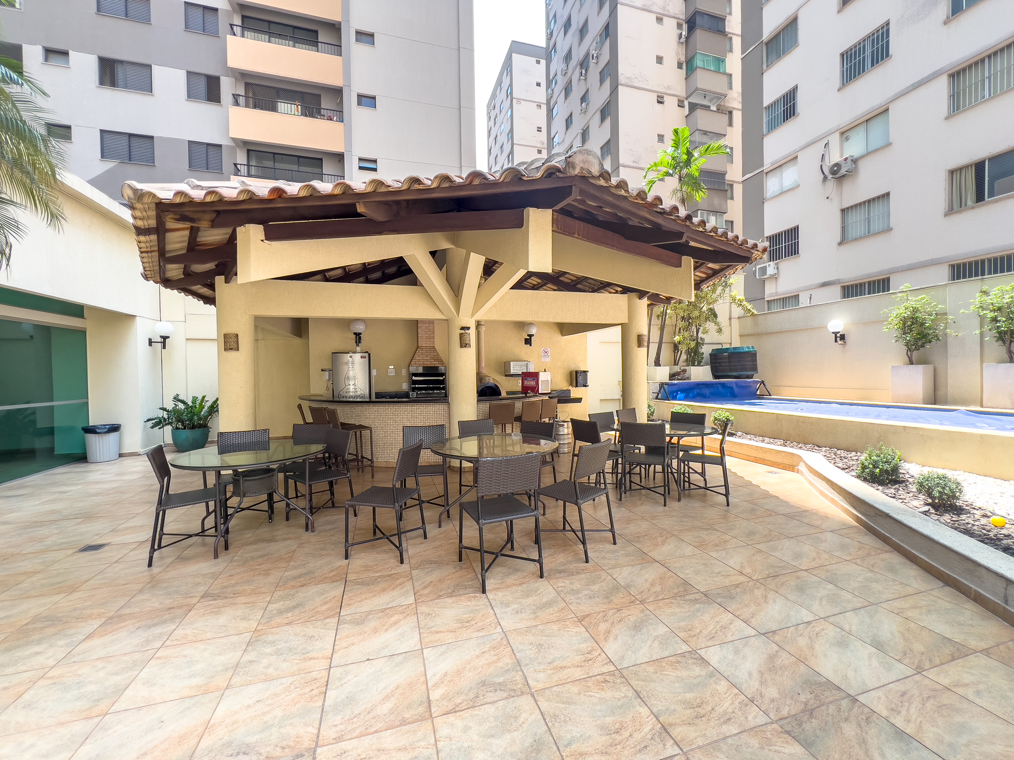 Imagem Apartamento com 2 Quartos à Venda, 108 m²em Setor Bueno - Goiânia