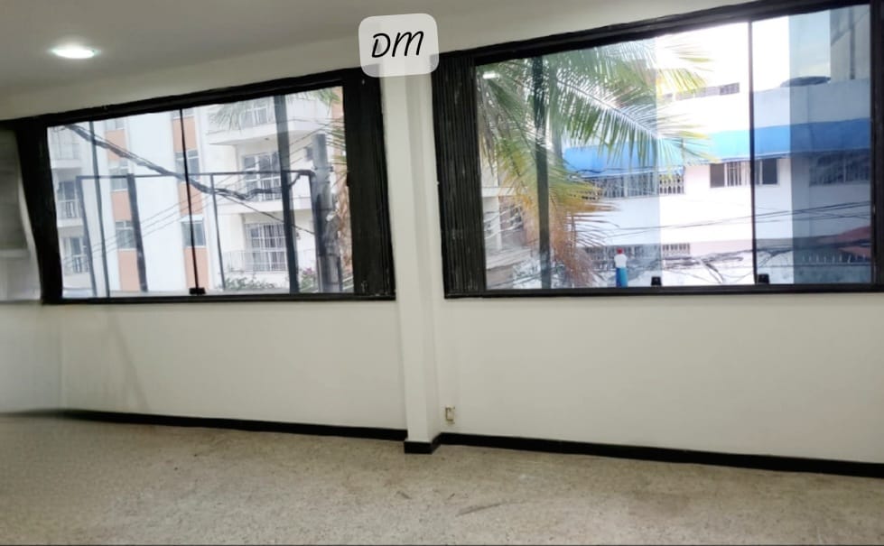 Imagem Apartamento com 3 Quartos à Venda, 146 m²em Méier - Rio de Janeiro Imagem Apartamento com 3 Quartos à Venda, 146 m²em Méier - Rio de Janeiro