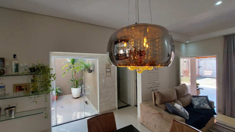 Imagem Casa com 2 Quartos à Venda, 200 m² em Jardim dos Lagos - Nova Odessa