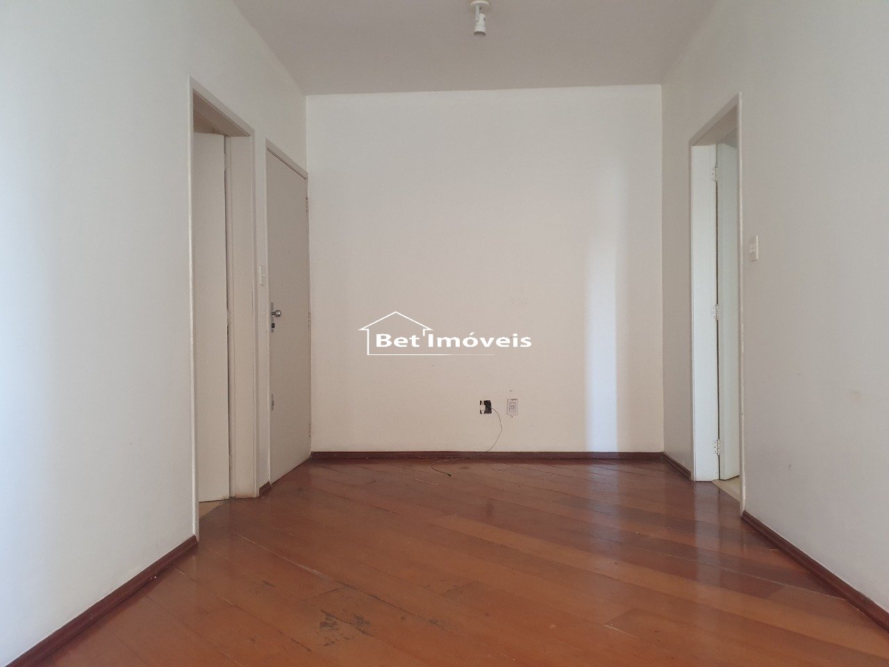 Imagem Apartamento com 1 Quarto à Venda ou Locação, 46 m²em Cristo Rei - São Leopoldo Imagem Apartamento com 1 Quarto à Venda ou Locação, 46 m²em Cristo Rei - São Leopoldo