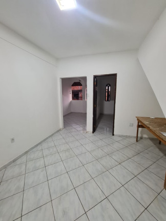 Imagem Edifício Residencial com 6 Quartos à Venda, 136 m² em Itapuã - Salvador Imagem Edifício Residencial com 6 Quartos à Venda, 136 m² em Itapuã - Salvador