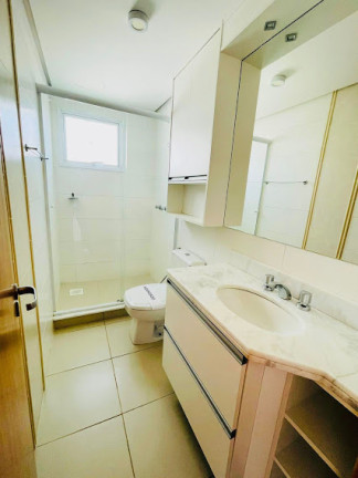 Imagem Apartamento com 2 Quartos à Venda, 87 m² em Passo da Areia - Porto Alegre
