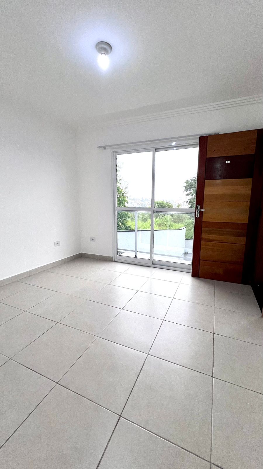 Imagem Casa com 2 Quartos para Alugar, 1 m²em Parque Gerassi - Santo André