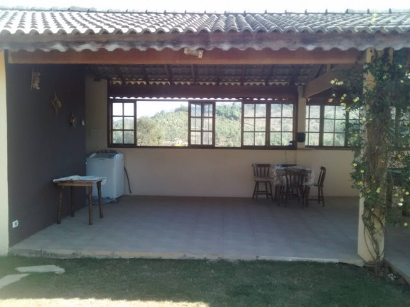 Imagem Chácara com 1 Quarto à Venda, 180 m² em Pouso Alegre - Santa Isabel Imagem Chácara com 1 Quarto à Venda, 180 m² em Pouso Alegre - Santa Isabel