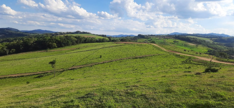 Imagem Terreno à Venda, 600 m² em Centro - Atibaia Imagem Terreno à Venda, 600 m² em Centro - Atibaia