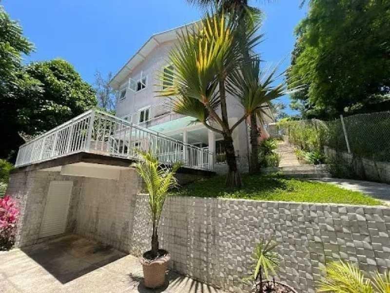 Imagem Casa de Condomínio com 5 Quartos à Venda, 308 m²em Sapê - Niterói