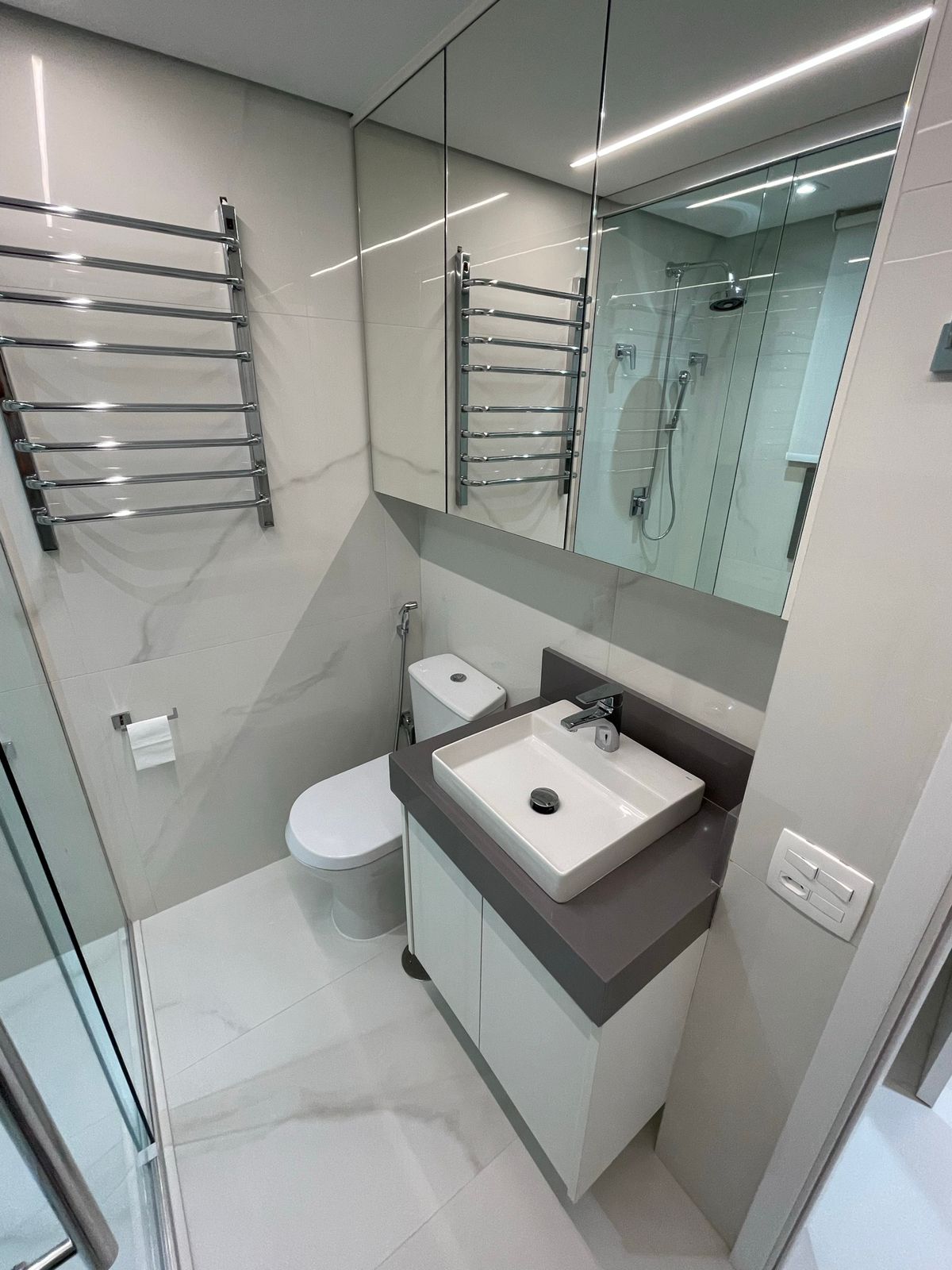Imagem Flat com 2 Quartos à Venda, 62 m²em Cerqueira César - São Paulo Imagem Flat com 2 Quartos à Venda, 62 m²em Cerqueira César - São Paulo